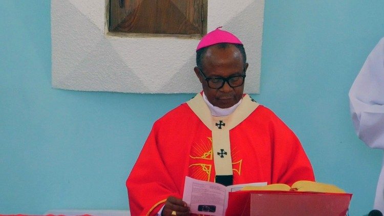 Dom Inácio Saúre desafia Seminaristas a seguir exemplo de São Carlos Lwanga Dom Inácio Saúre desafia Seminaristas a seguir exemplo de São Carlos Lwanga