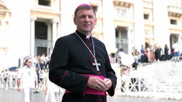 Ucrânia: somos uma Igreja sob as bombas que ama e desafia a morte Ucrânia: somos uma Igreja sob as bombas que ama e desafia a morte