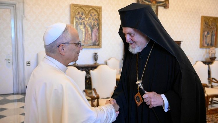Papa Leão XIV recebe Delegação do Patriarcado Ecumênico Papa Leão XIV recebe Delegação do Patriarcado Ecumênico