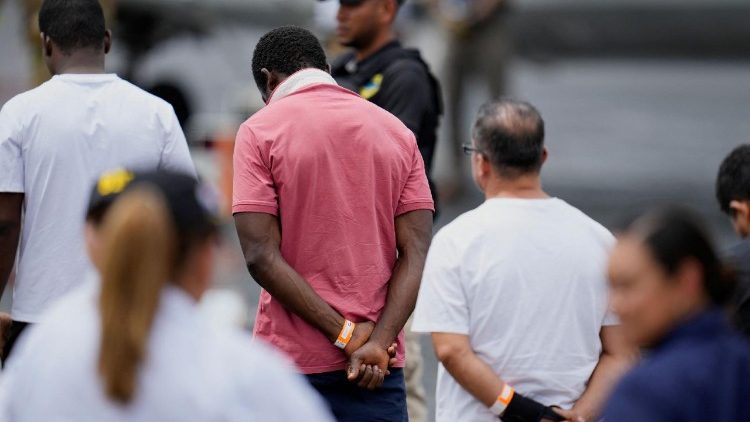 EUA: pesar da diocese de São Bernardino por prisões arbitrárias de migrantes EUA: pesar da diocese de São Bernardino por prisões arbitrárias de migrantes