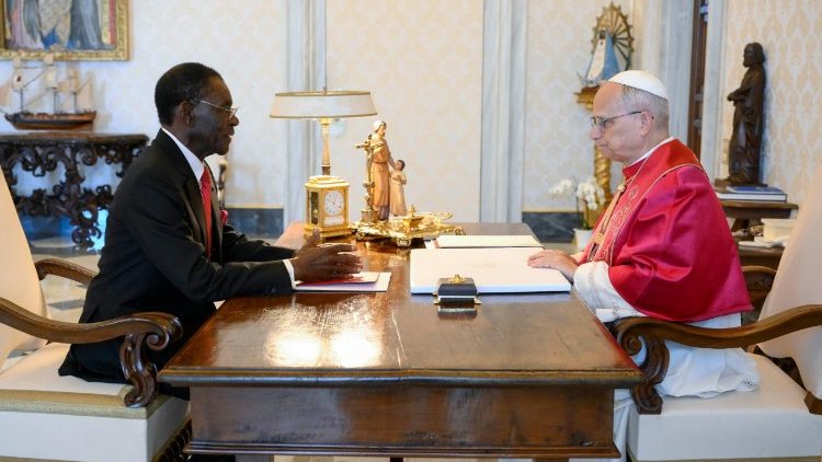 Leão XIV recebe o presidente da Guiné Equatorial Leão XIV recebe o presidente da Guiné Equatorial