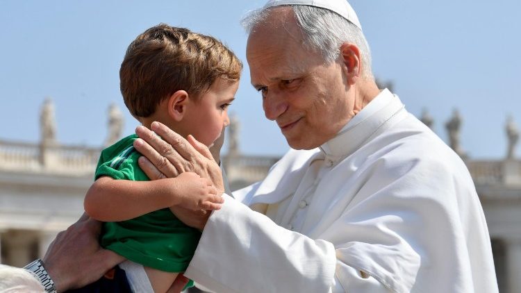 Papa: Jesus nos cura para que possamos ser verdadeiramente livres Papa: Jesus nos cura para que possamos ser verdadeiramente livres