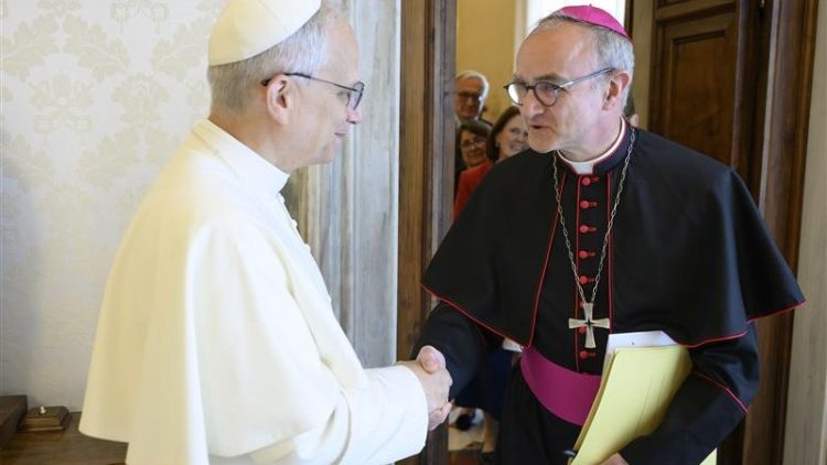 Papa nomeia dom Thibault Verny presidente da Comissão para a Tutela dos Menores Papa nomeia dom Thibault Verny presidente da Comissão para a Tutela dos Menores