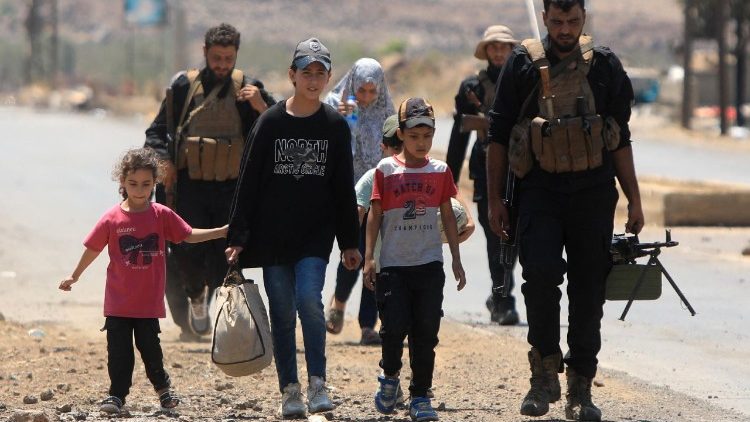 Vigário Apostólico de Aleppo: “Só o diálogo pode salvar a Síria” Vigário Apostólico de Aleppo: “Só o diálogo pode salvar a Síria”