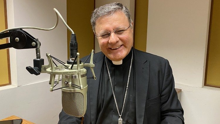 Cardeal Paulo Cezar conclui visita à Igreja na Ucrânia