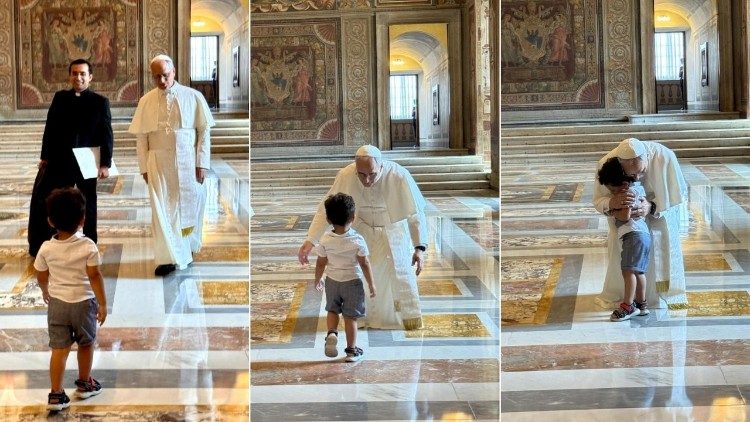 Um abraço inesperado, Papa Leão e a espontaneidade de uma criança Um abraço inesperado, Papa Leão e a espontaneidade de uma criança