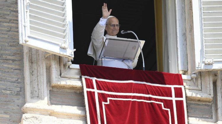 Papa no Angelus: a Igreja precisa de discípulos apaixonados, não de “cristãos de ocasião” Papa no Angelus: a Igreja precisa de discípulos apaixonados, não de “cristãos de ocasião”