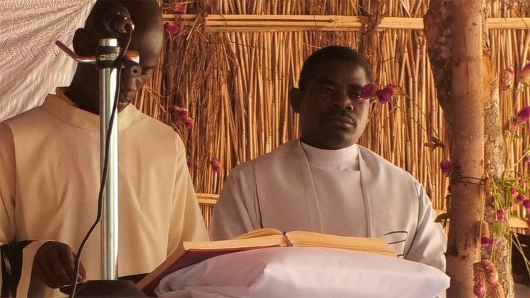 Moçambique. Padre Cassildo apela a mais orações pelas vocações sacerdotais