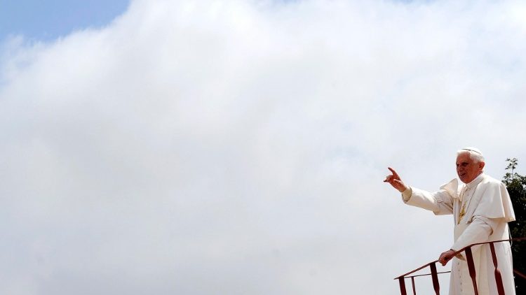 A virtude da Esperança em Bento XVI A virtude da Esperança em Bento XVI