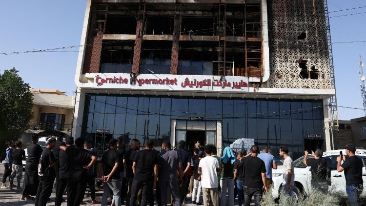 O pesar do Papa Leão XIV pelas vítimas do incêndio em Al-Kut, no Iraque