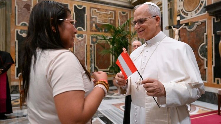 Papa a peruanos: que o Jubileu não fique apenas nas fotos. Sejam missionários Papa a peruanos: que o Jubileu não fique apenas nas fotos. Sejam missionários