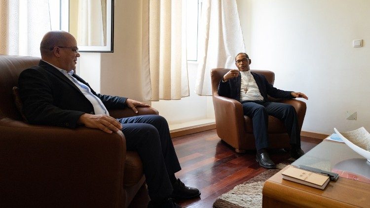 Cabo Verde: MCIC faz convite oficial ao Cardeal Dom Arlindo