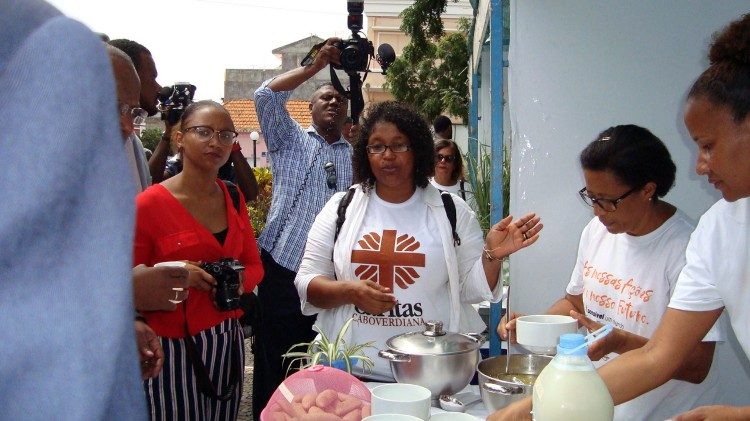 Caritas de C. Verde – Campanha a favor das vitímas da tempestade Caritas de C. Verde – Campanha a favor das vitímas da tempestade