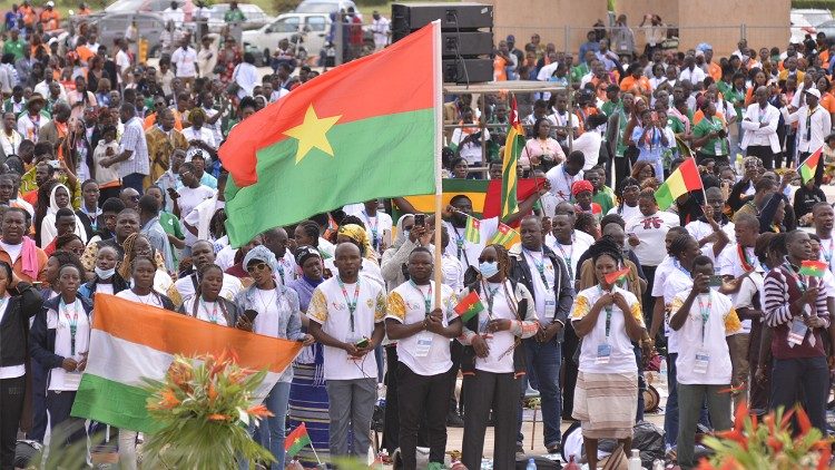 Costa do Marfim. Cristo, a unidade da juventude católica da África Ocidental