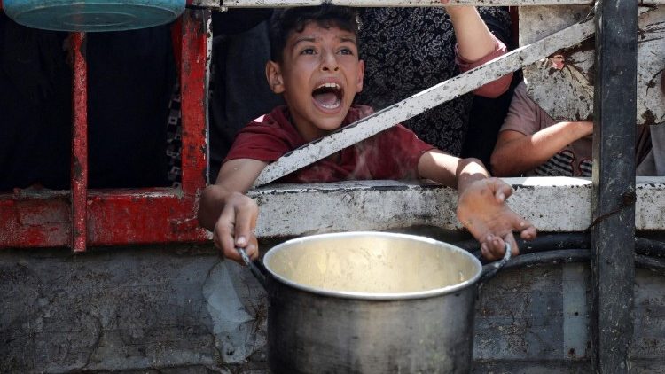 De Gaza ao Sudão, a fome como arma