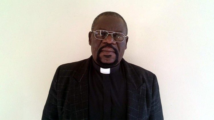 Arcebispo de Durban eleva a sua voz em favor dos migrantes Arcebispo de Durban eleva a sua voz em favor dos migrantes