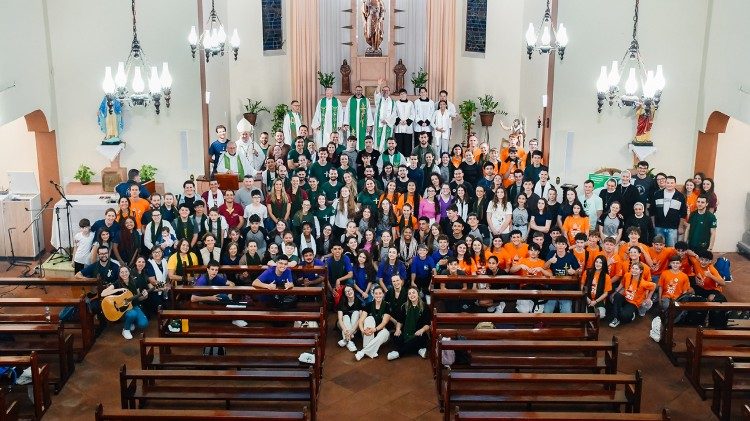Caxias do Sul celebra Jubileu dos Jovens em sintonia com a Igreja de Roma