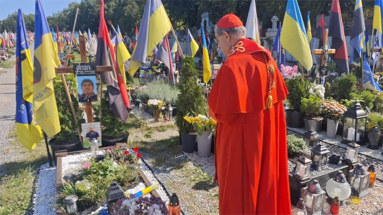 Sepe na Ucrânia: em meio à guerra, sejam um sinal da misericórdia de Cristo Sepe na Ucrânia: em meio à guerra, sejam um sinal da misericórdia de Cristo