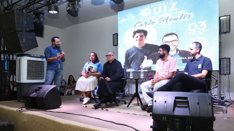 Campo Grande: Quiz sobre a vida de Carlo Acutis lota Salão da Divina Providência