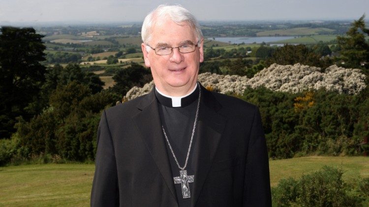 Arcebispo Gallagher recorda núncio Noël Treanor que acreditou na Europa unida Arcebispo Gallagher recorda núncio Noël Treanor que acreditou na Europa unida