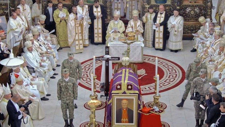 Cardeal Mureşan, exemplo para o crescimento da consciência cívica na Romênia