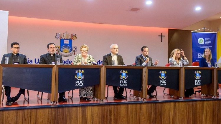 Congresso Brasileiro de Humanismo Solidário na Ciência reflete sobre IA