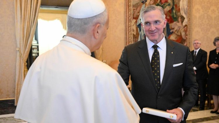 Cavaleiros de Colombo: fortalecer a fé e a fraternidade sob Leão