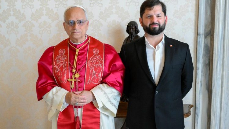 Leão XIV recebe em audiência o presidente do Chile