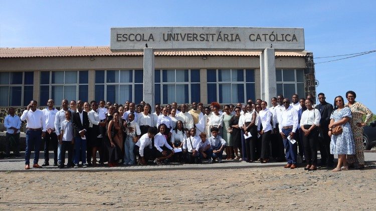 Cabo Verde – EU Católica: III Simpósio Internacional