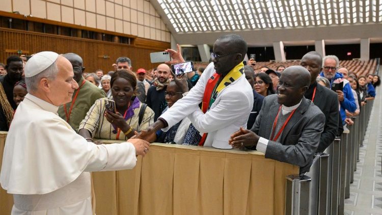 Os pobres do mundo com o Papa no Vaticano: a “festa” dos movimentos populares