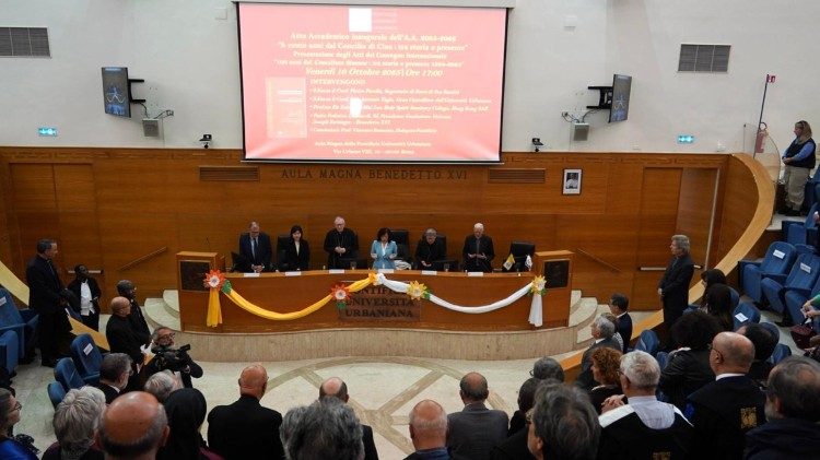 O Papa: Concilium Sinense sinal da ousadia de uma comunidade cristã