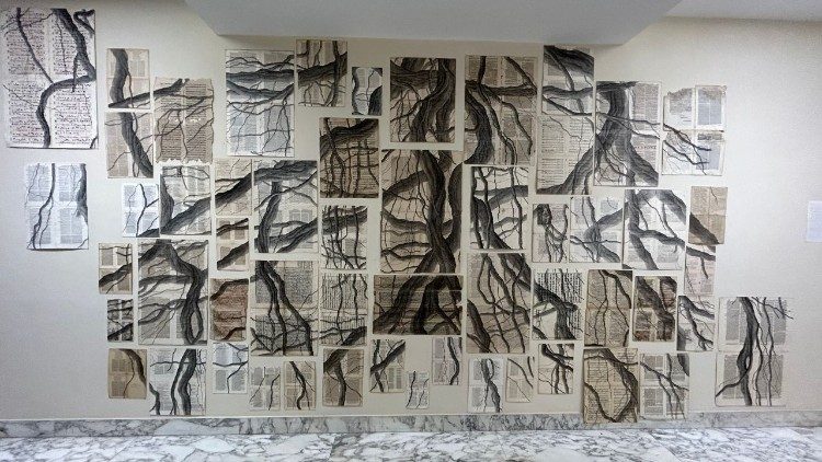 “Viver, falar e olhar para este céu”, a exposição do Dicastério para a Cultura