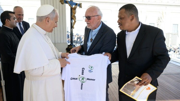 O testemunho brasileiro dos filhos espirituais de Pe. Renato no Jubileu dos Pobres