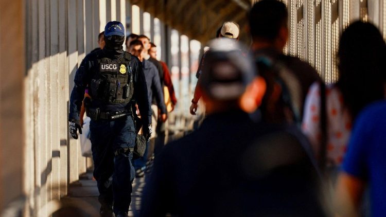 EUA, os bispos: “Reconhecer a dignidade fundamental dos imigrantes”