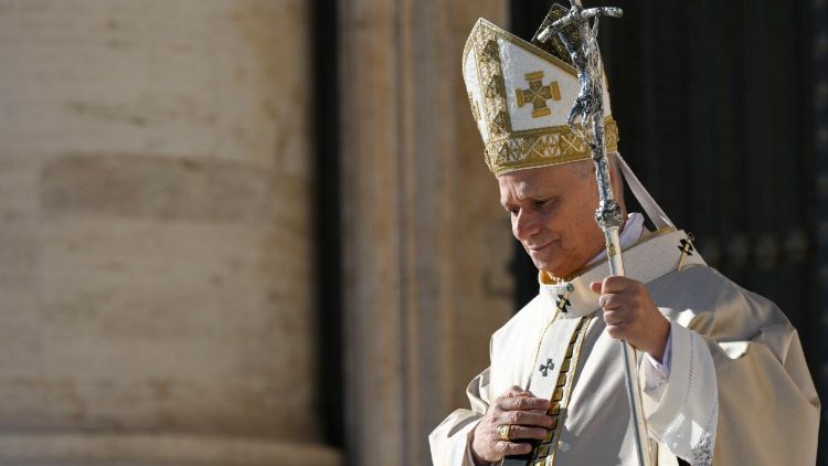 Papa: “Em Cristo, nos tornamos cantores da graça”