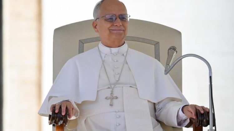 Papa: É preciso estar disposto a colocar as mãos na massa do mundo!