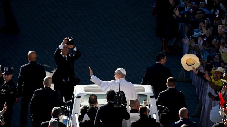 Papa exorta sobre urgência de empreendedores a serviço do bem comum