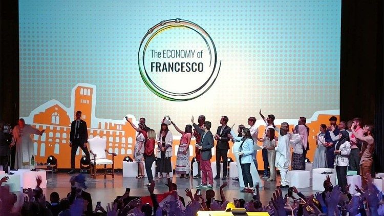 Economia de Francisco: em Castel Gandolfo, jovens em busca de uma nova economia