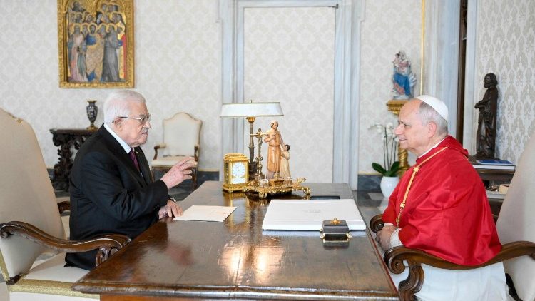 Leão XIV recebe o presidente Abbas, prestar socorro à população civil em Gaza