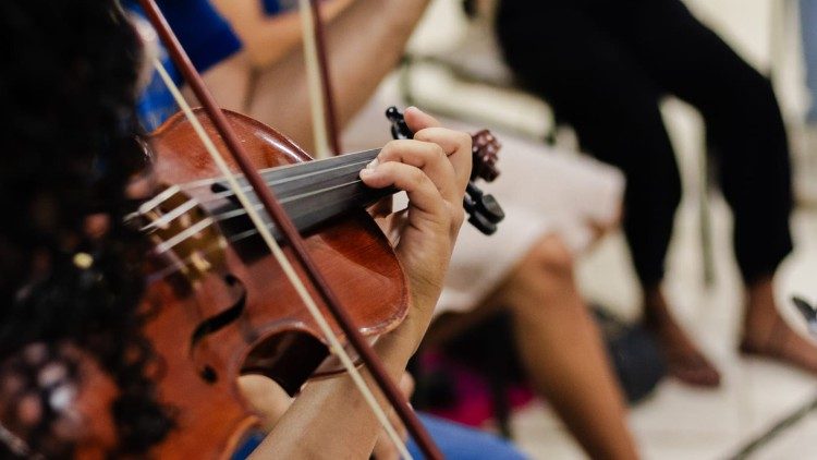 Concerto beneficente da Força Aérea da Itália em prol do Hospital do Papa