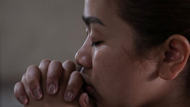 Assassinato de professor católico gera consternação nas Filipinas