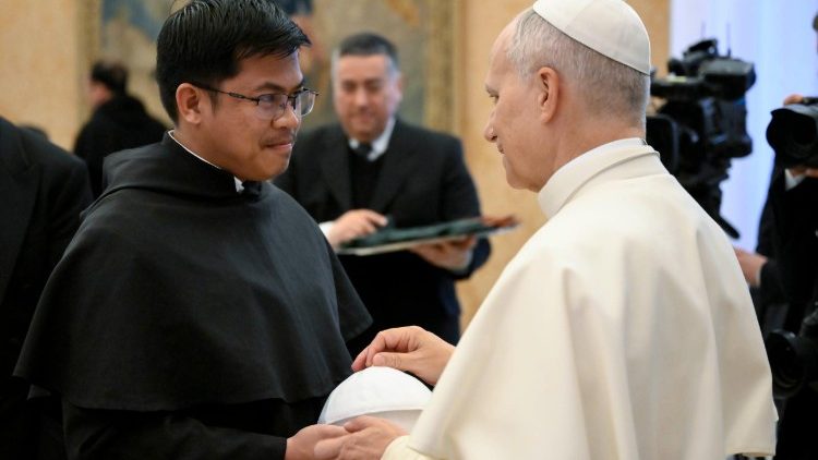 Papa aos Servos de Maria: sejam sinais de paz num mundo marcado por conflitos