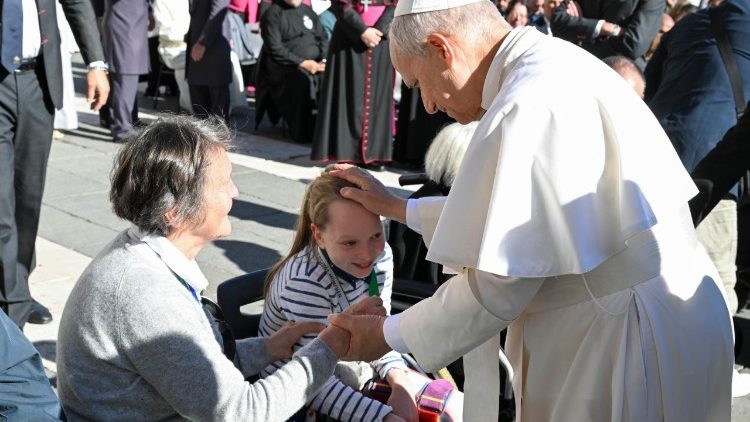 Papa sobre IA e medicina: jamais perder de vista a dignidade humana