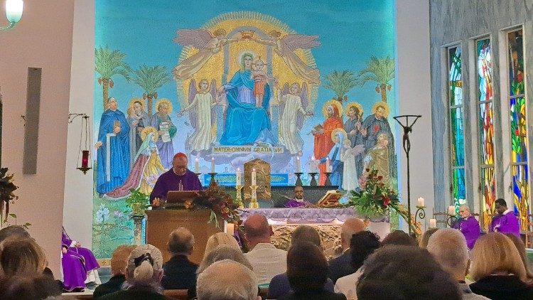 Cardeal Parolin: humildade e pequenez são “caminhos da salvação”