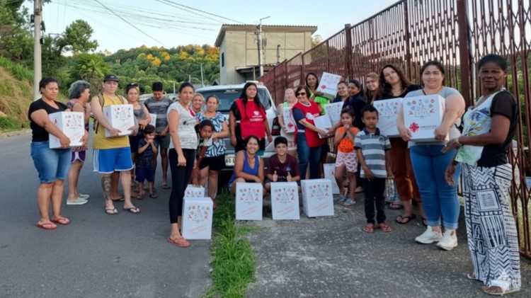 Cáritas da Diocese de Caxias do Sul entrega 1.233 cestas básicas da Campanha Natal da Esperança