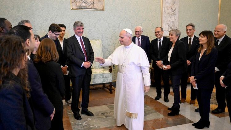 Papa a cardiologistas: garantir avanços da ciência a todos, inclusive aos pobres