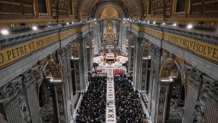 Papa Leão XIV preside o Te Deum na Basílica de São Pedro