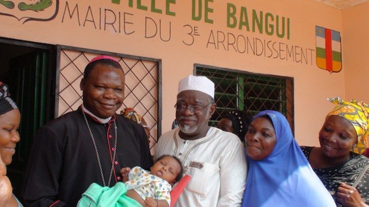 P. Tony Neves na República Centro Africana, às portas do Natal