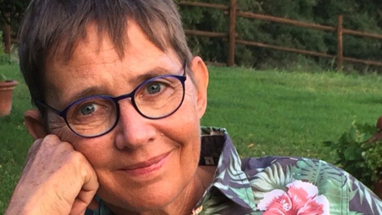 Susanna Tamaro: “O Papa é a única voz contra a loucura do rearmamento”