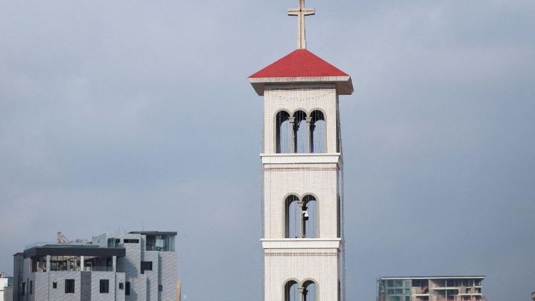 Ataque a tiros fere gravemente sacerdote no sul da Nigéria